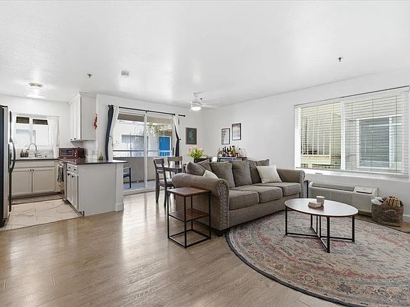 2nd image of 3759 Florida St #10F