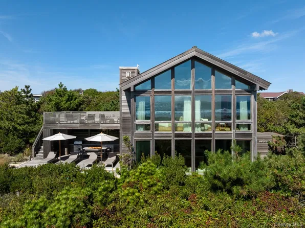 1 West Walk, Water Island, NY 11772