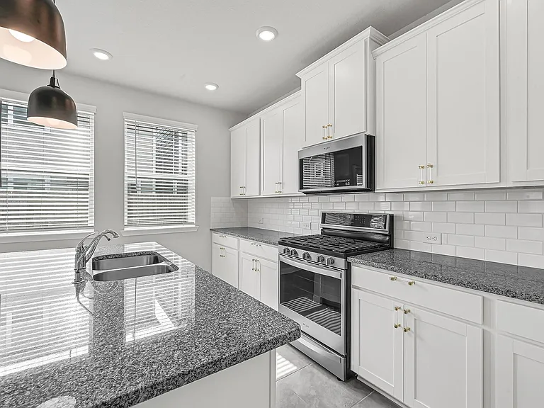 1528 Lakeline Oak Dr — Photo 7