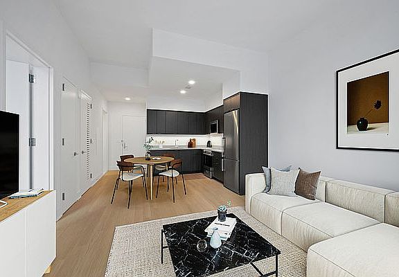 4th image of 662 Pacific St APT 6F