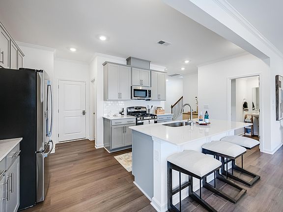 6th image of this home
