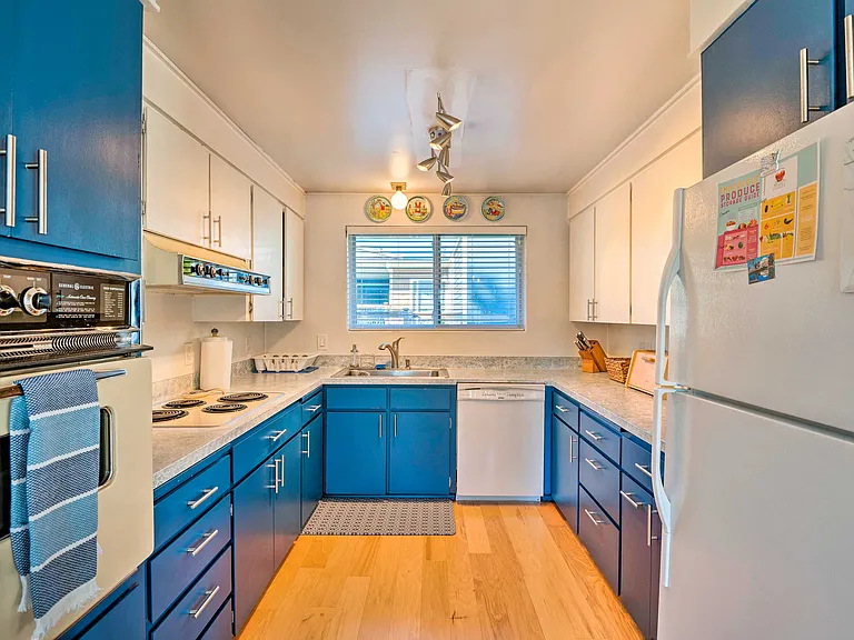 3509 S Thistle St — Photo 9