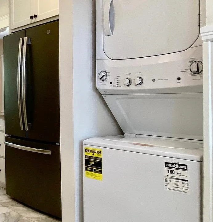 In unit washer dryer