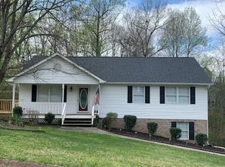 15 Spring Valley Ln, Ringgold, GA 30736