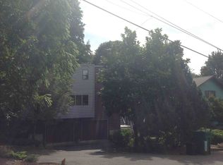 2731 NE 98th St, Seattle, WA 98115