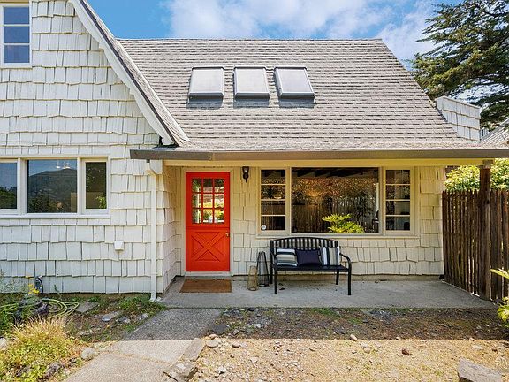 2nd image of 995 Greenhill Road