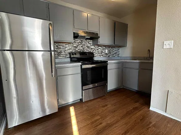 SAN MARCOS APARTMENTS