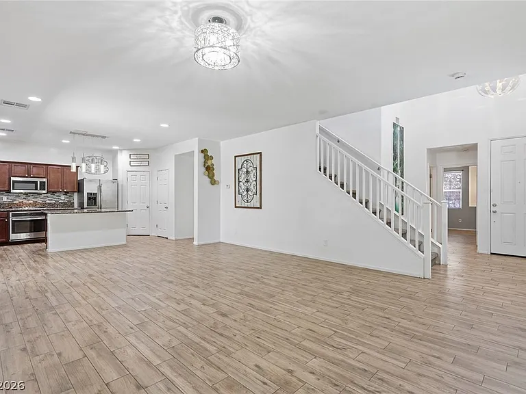 6765 Bristle Falls St — Photo 8