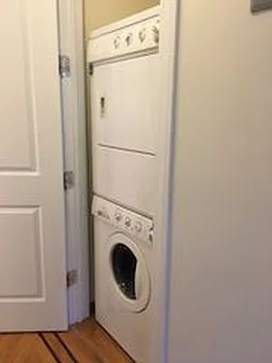 Rented by Vespa Properties Group | media 21