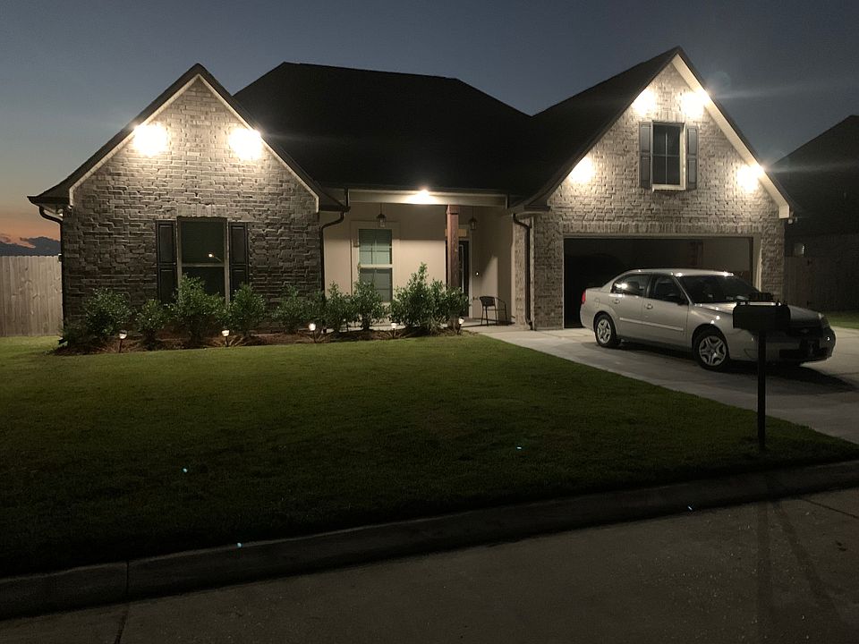 1st image of 278 King George Dr