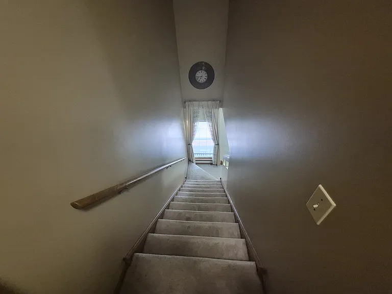 200 Port Royal Cir — Photo 18