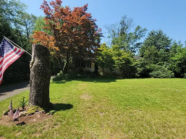 1000 Cowpath Rd, Hatfield, PA 19440