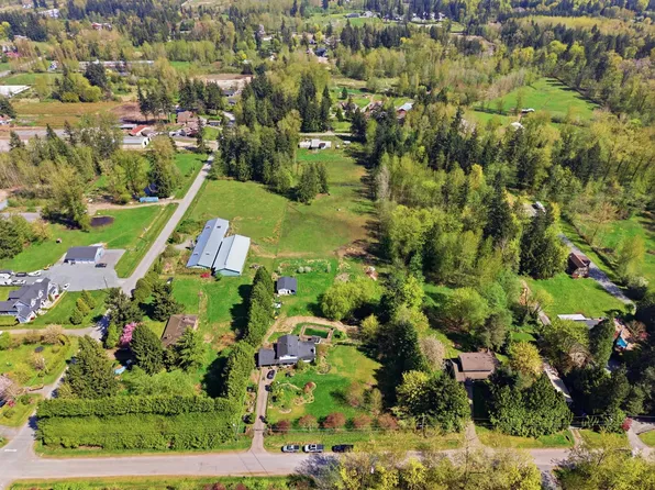 1358 227th St, Langley, BC V2Z 2W8