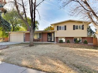 2317 Flintridge Dr, Colorado Springs, CO 80918
