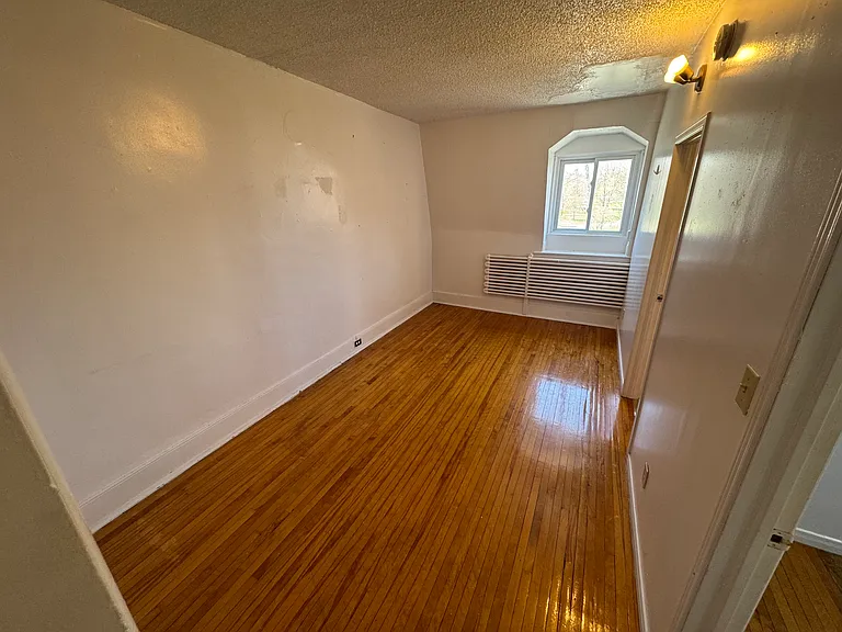 125 King St E — Photo 24