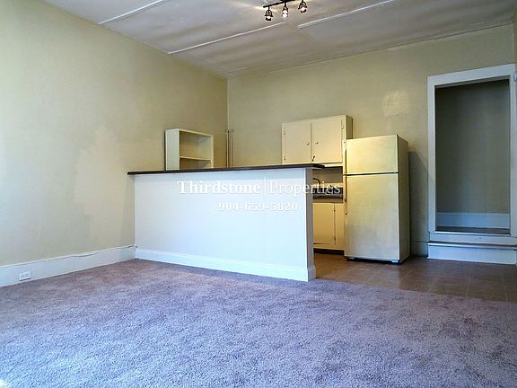 3rd image of 776 Stockton St