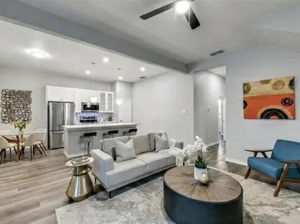 421 N Peak St #1, Dallas, TX 75246