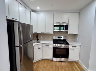 378 92nd St APT 2B, Brooklyn, NY 11209