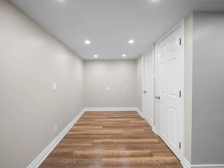 86 Breeze Dr — Photo 26