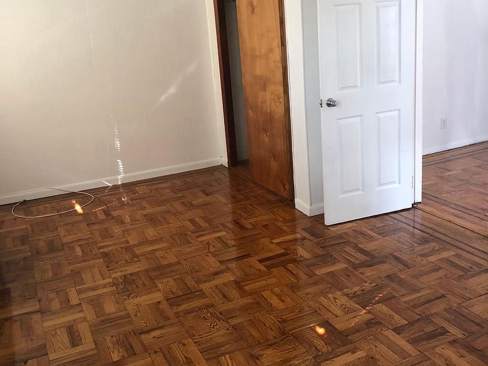 2nd image of 3680 Harper Ave Floor 2