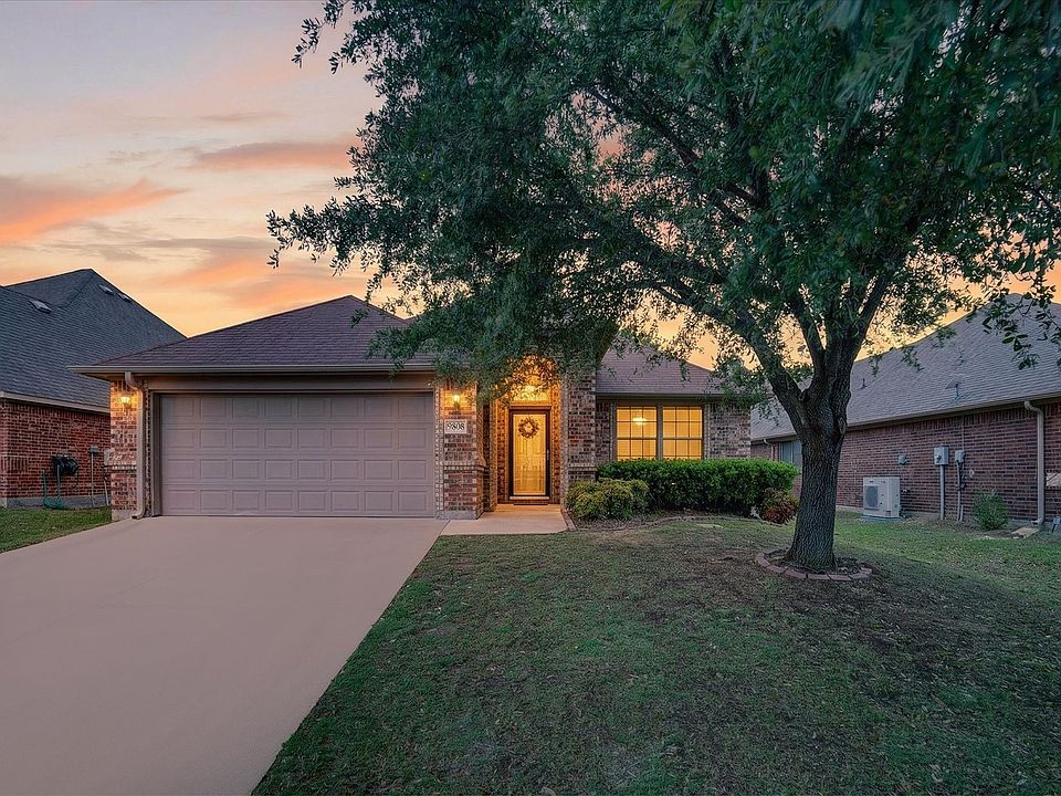 1st image of 9808 Mullins Crossing Dr