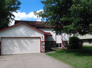 342 W Tomahawk St, Kechi, KS 67067