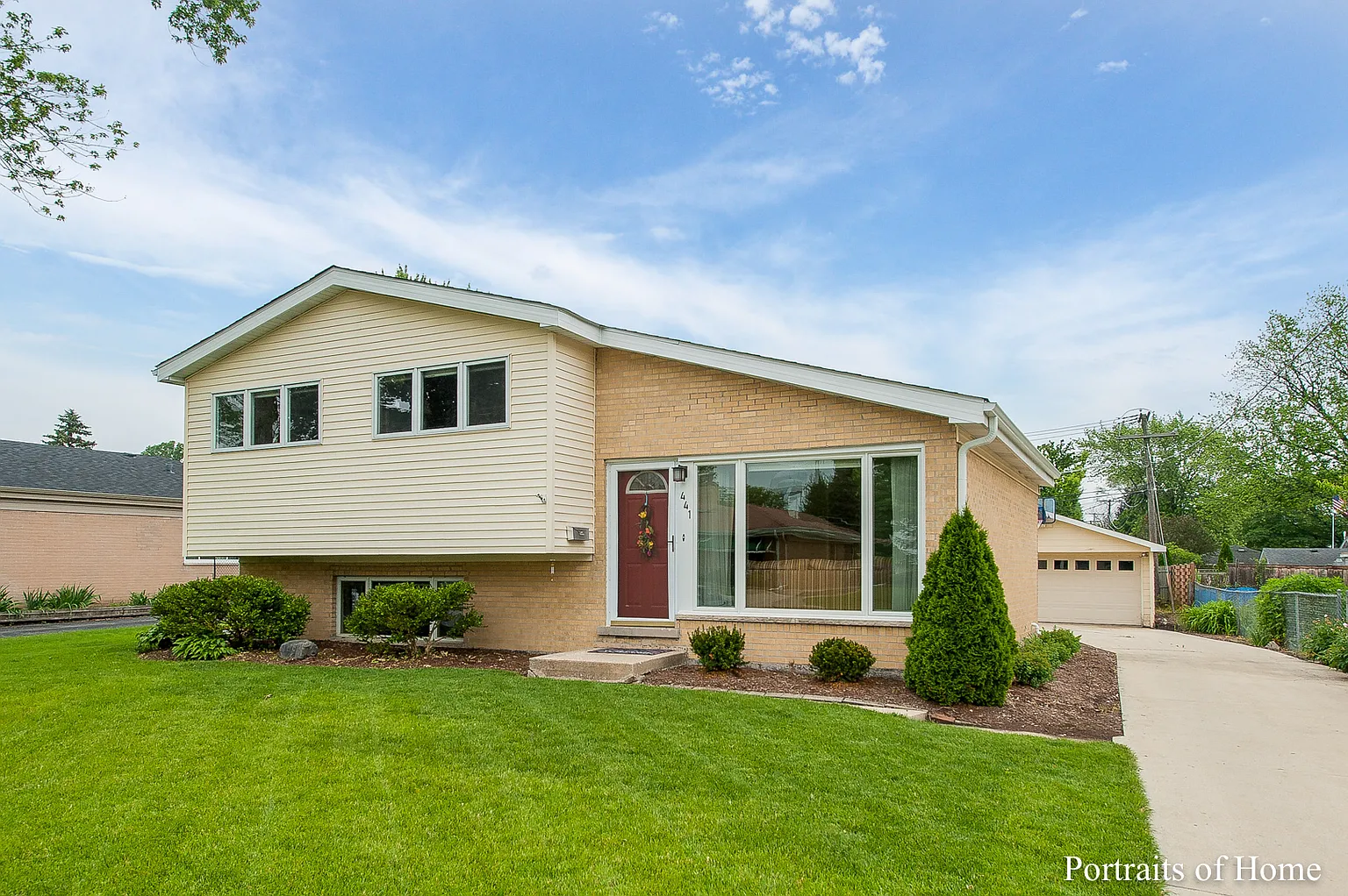 441 N Chatham Ave photo 1