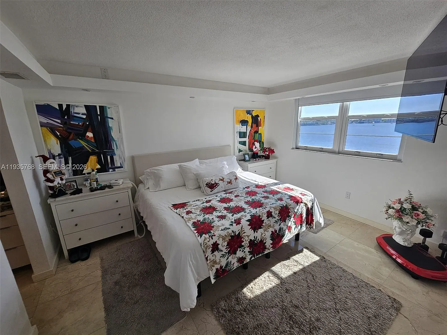 1 bed, 1.0 bath, 768 sqft, $2,100 — Photo 4