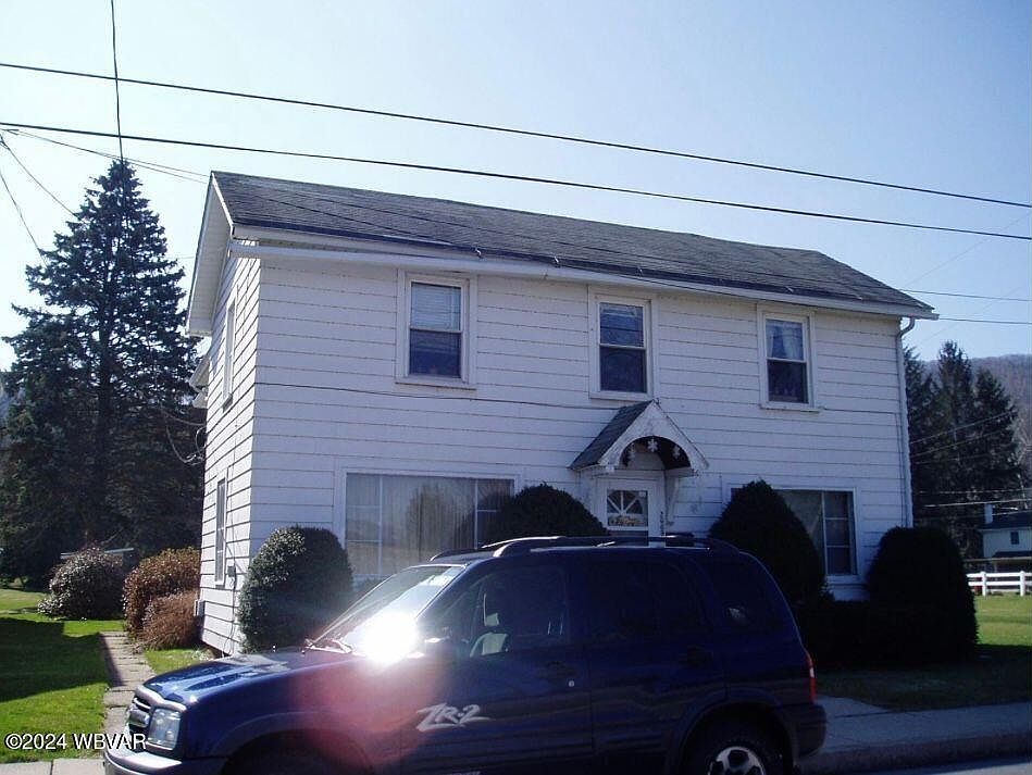 2nd image of 2669 Riverside Dr