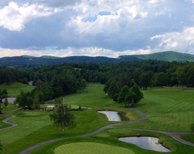 140 Village Dr, Blowing Rock, NC, 28605