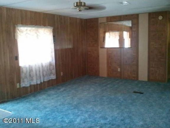5th image of 211 Pace Dr Unit 54