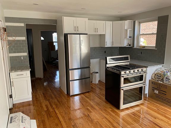 5th image of 1623 E 94th St Floor 1