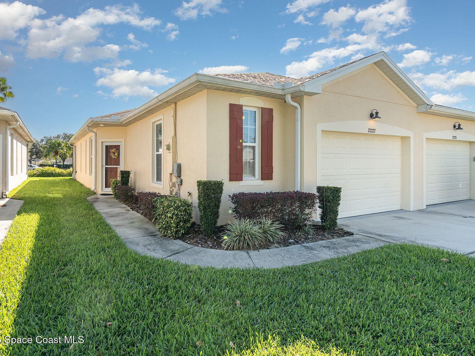 27227 White Plains Way