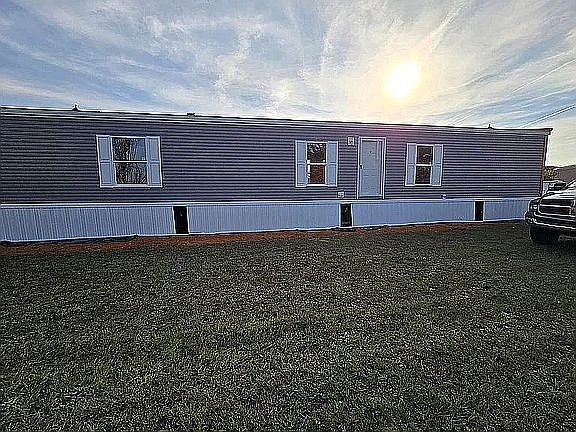 1st image of 103 Berts Dr
