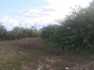 1890 De Groodt Rd SW, Palm Bay, FL 32908