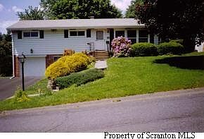 1st image of 121 Parkwood Dr