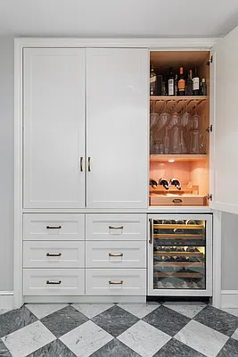 Sold by SERHANT. | media 26