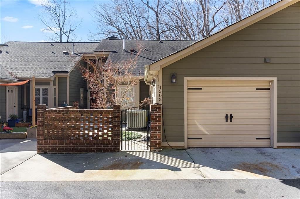 1303 Leeward Rd, Anderson, SC 29625 Zillow