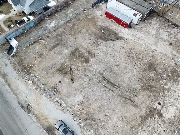 3rd image of 2200 N Mannheim Rd