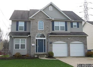 1st image of 18 Dorland Ave