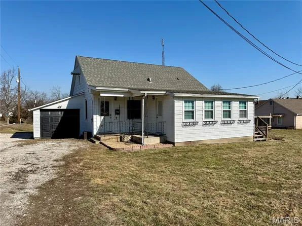 710 Grand Ave, Perryville, MO 63775