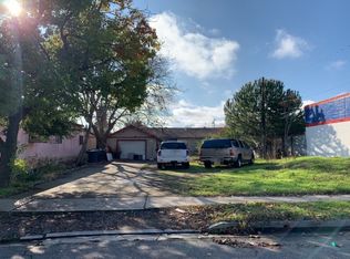 123A Circuit Dr, Roseville, CA 95678