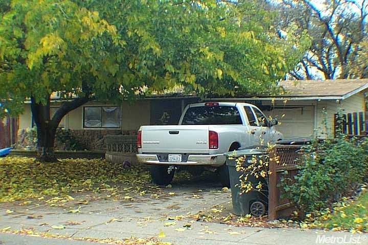 1st image of 617 Windsor Dr