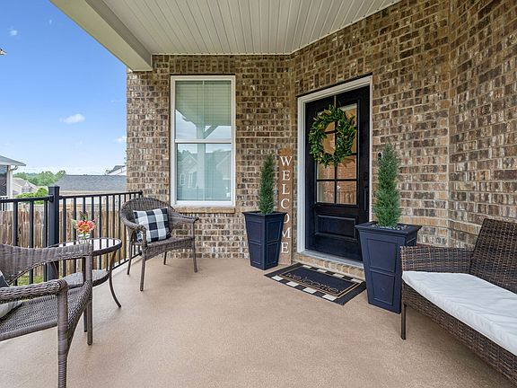 4th image of 7905 Silver Oak Ct