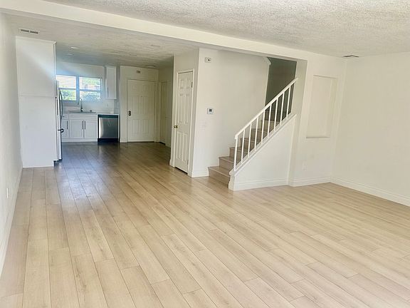 3rd image of 2731 Erringer Rd APT 45