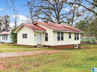 114 Pinewood Ave, Bessemer, AL 35023