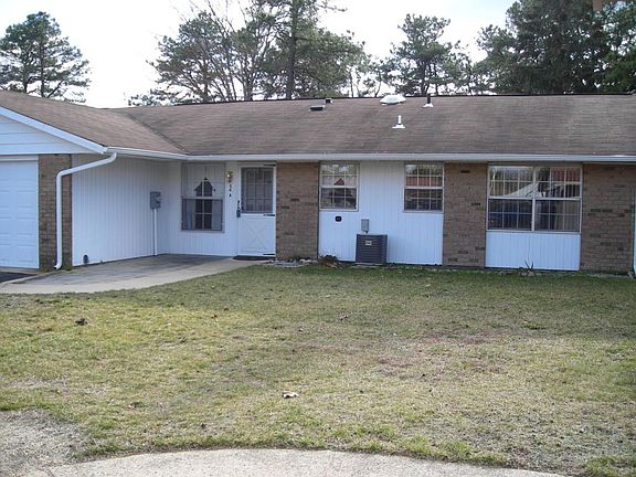 3rd image of 54A Buckingham Dr