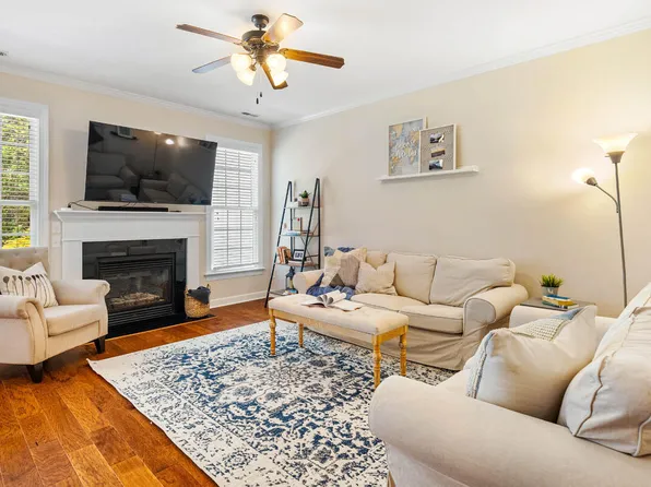 5515 S Roxboro St Unit 4, Durham, NC 27713