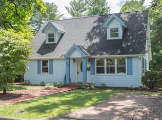 704 3rd St, Radford, VA 24141