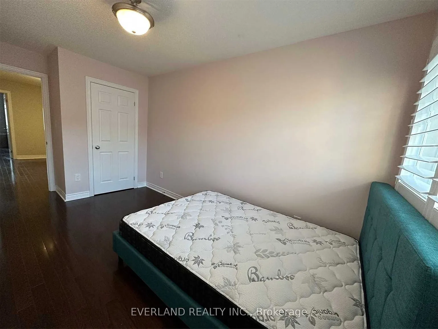 3 bed, $3,350 — Photo 4